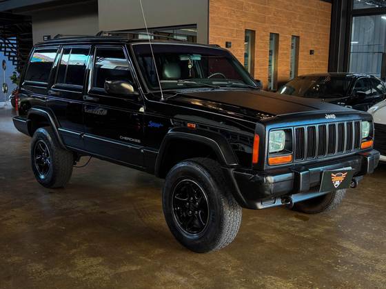 JEEP CHEROKEE 4.0 SPORT 4X4 6I 12V GASOLINA 4P AUTOMÁTICO